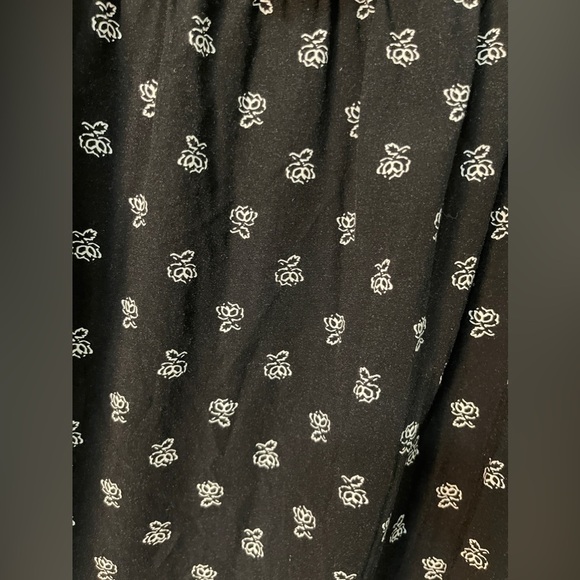 Old Navy Womens Dress Size XS Black Butterfly SL Cami Overlay - Picture 6 of 13